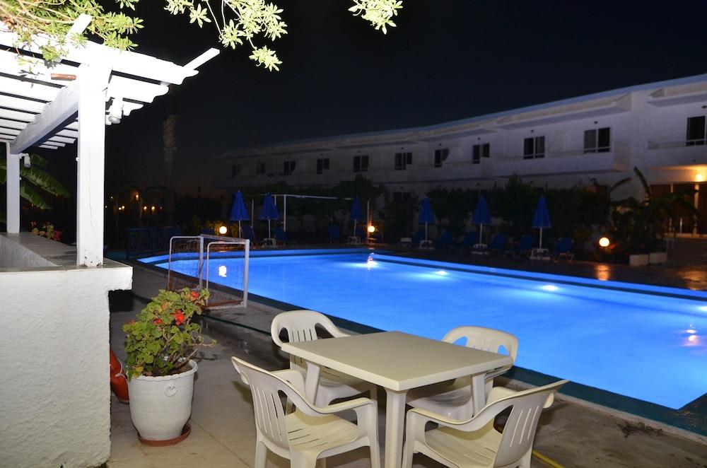 Angela Aparthotel Kos Bagian luar foto